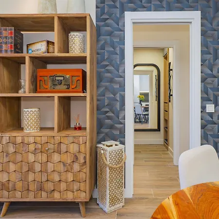 Apartment Cubo's Urban Sky Deluxe 14